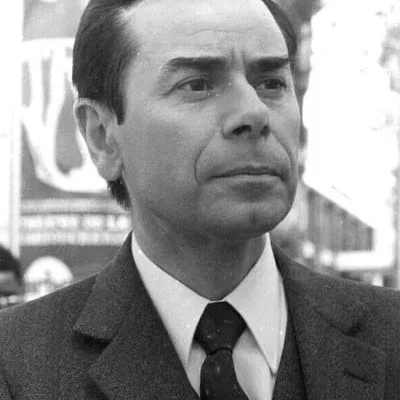  Maurice Travail