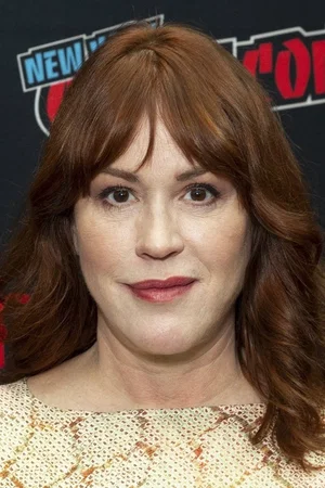 Molly Ringwald photo