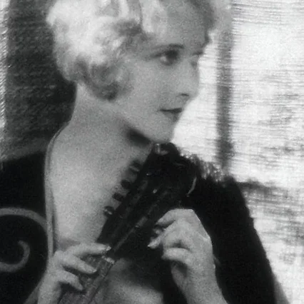  Anna Q. Nilsson