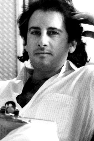 Mark L Lester