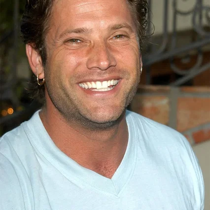  Sasha Mitchell