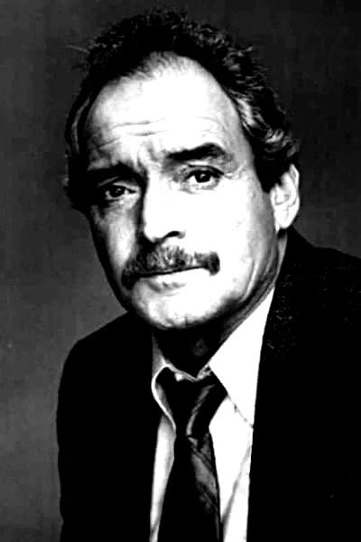 Sandy McPeak
