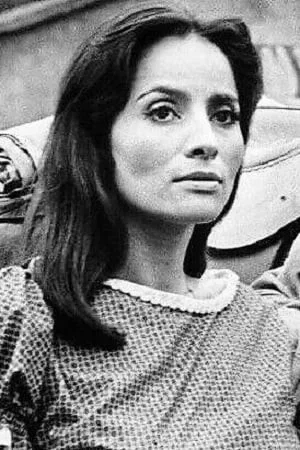  Pilar Pellicer