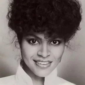 Photo star :  Gloria Charles