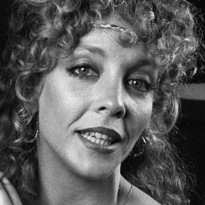 Photo star : Deborah Fallender