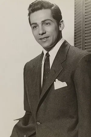 Perry  Lopez photo