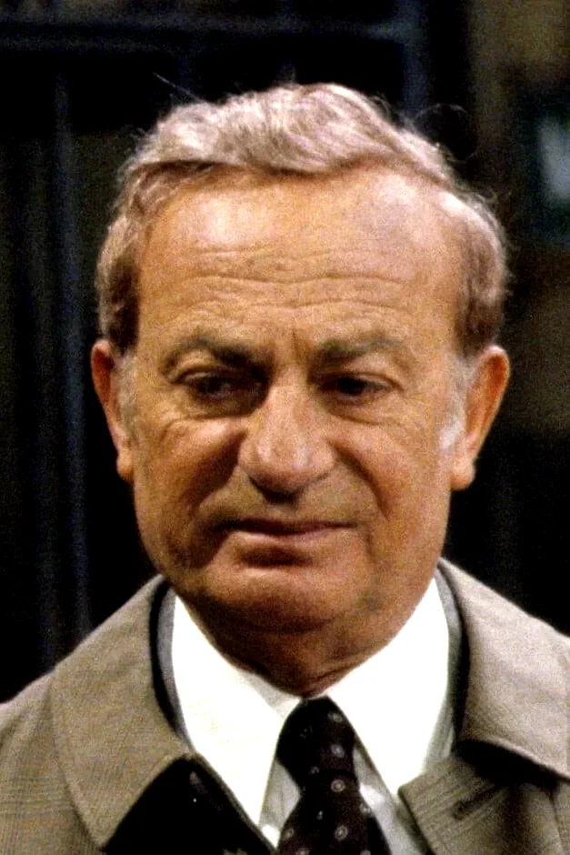  Joe Mantell