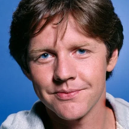 Robert  Ginty