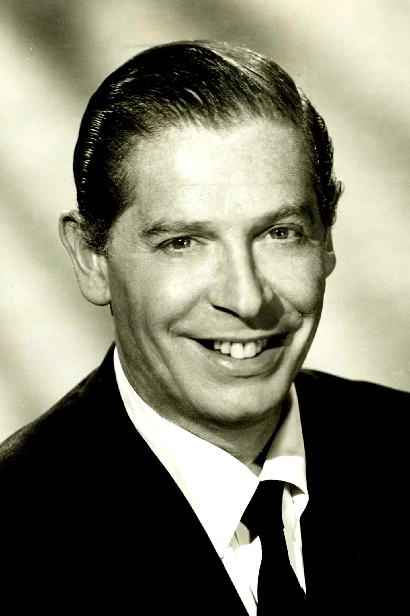 Milton Berle