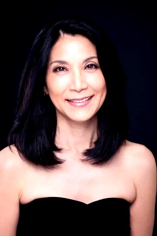  Clare Torao