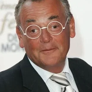  Jean Roucas