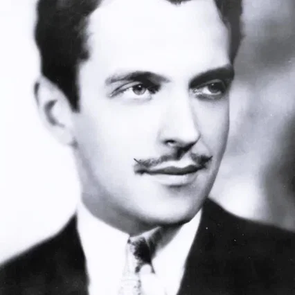  Kenneth MacKenna