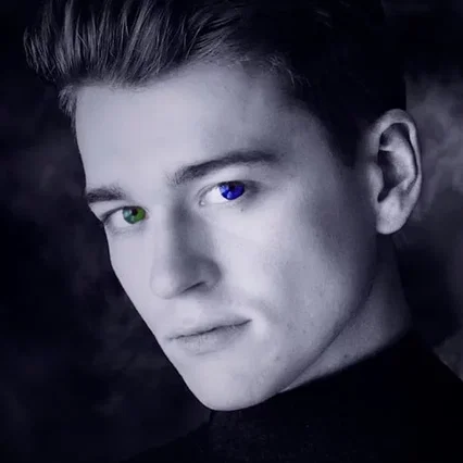  Tom Taplin