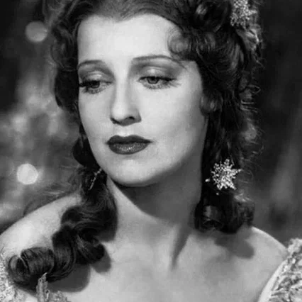  Jeanette MacDonald