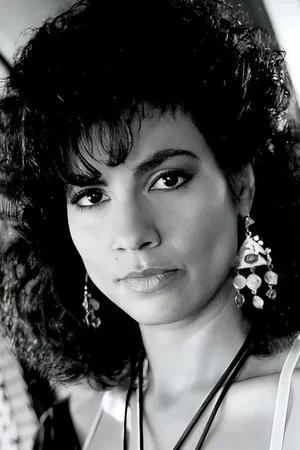Rachel Ticotin photo
