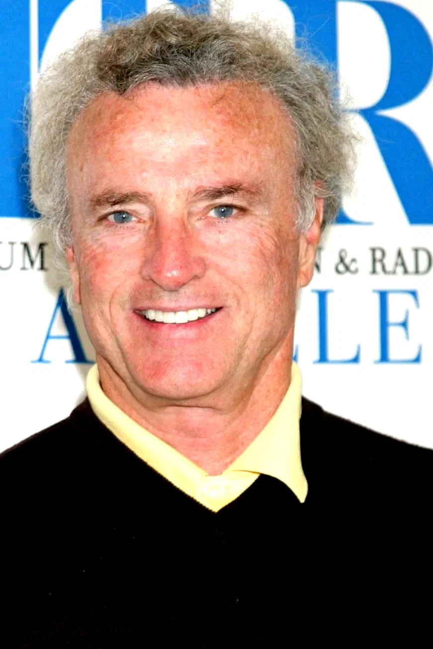  Kevin Dobson