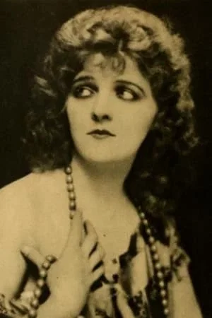  Miss DuPont photo