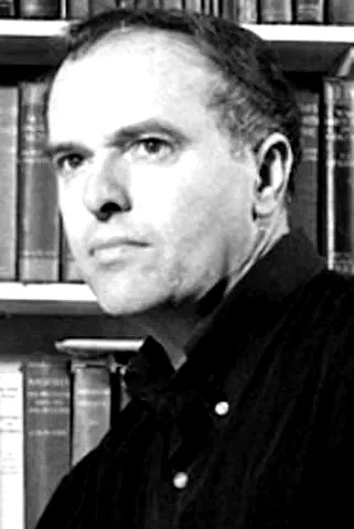  Kenneth Griffith