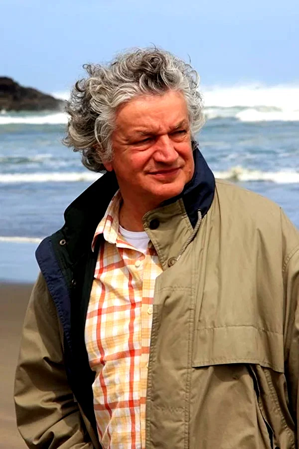  Ian Sharp