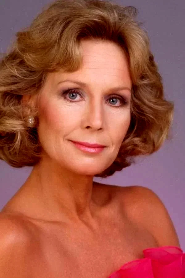  Marla Adams