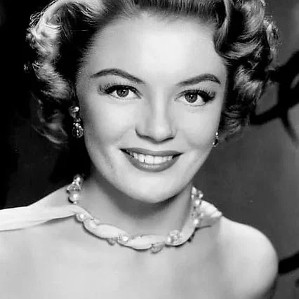  Sheree North