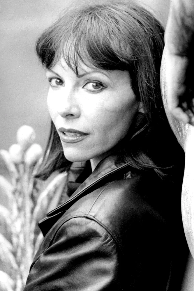  Franca Maï