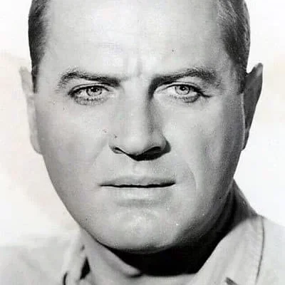 Brad Dexter