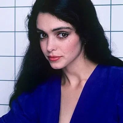  Kathleen Beller