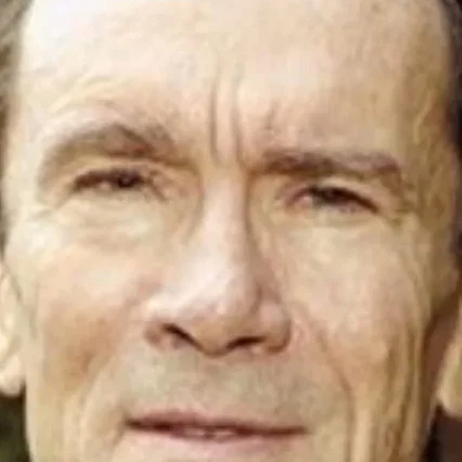  Erik Holmey