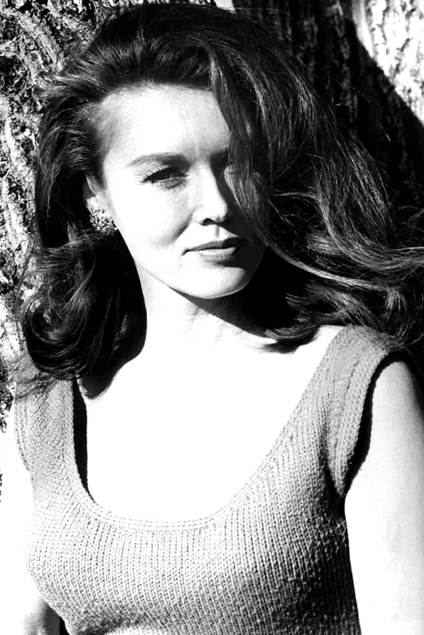 Elaine Devry