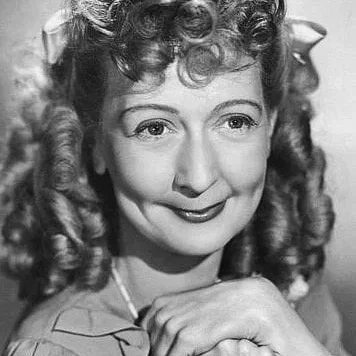  Esma Cannon