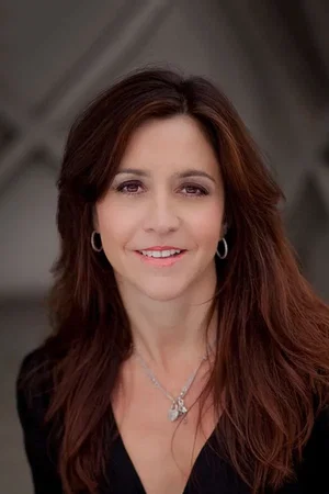  Antonia Bogdanovich photo