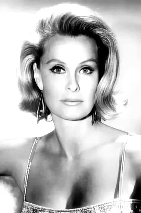 Dina Merrill
