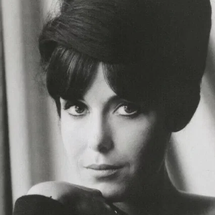 Marie Devereux