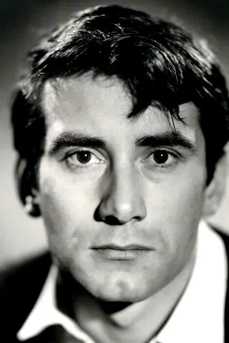 Keith Baxter