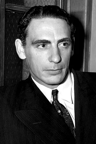  Bob Steele