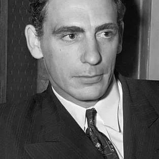  Bob Steele