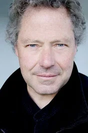  Alistair Browning