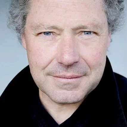  Alistair Browning