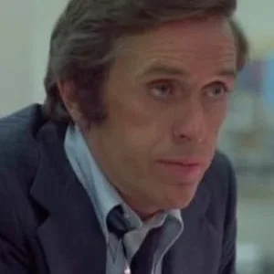  Jack Colvin