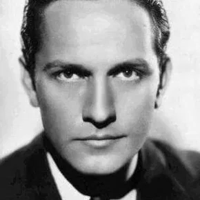 Photo star : Fredric March
