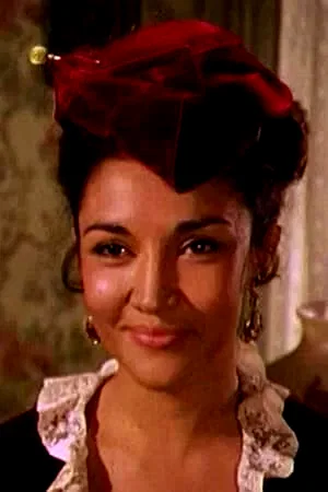 Miriam Colon