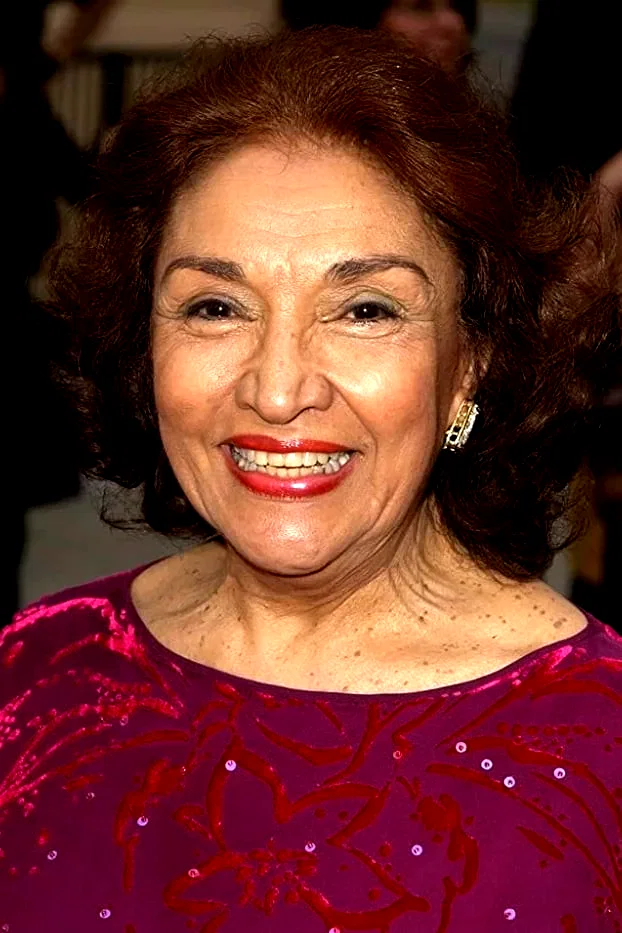 Miriam Colon