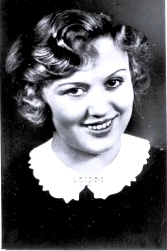 Camilla Spira