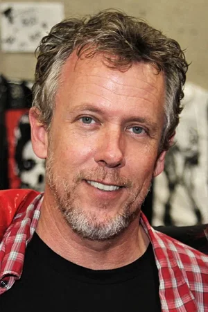  Tom Byron