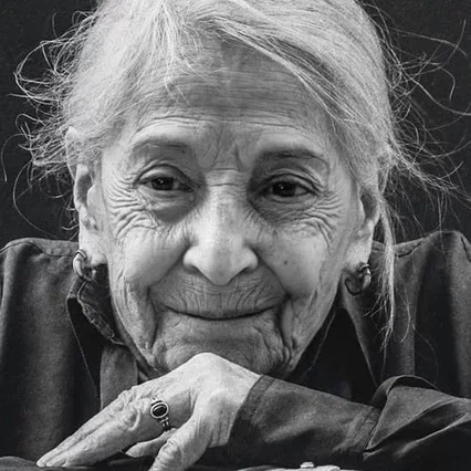  Aleka Paizi