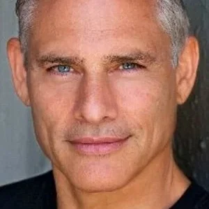  Russell Todd
