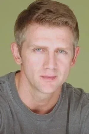  Gordon Currie