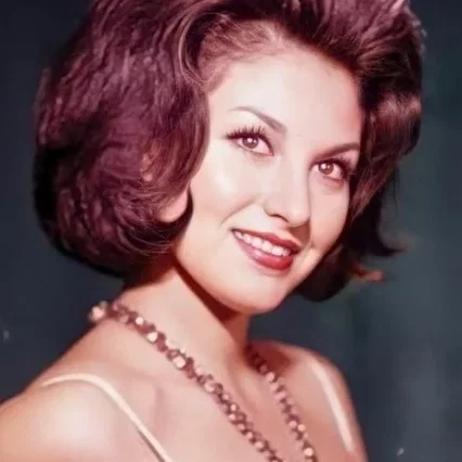  Sonia Infante