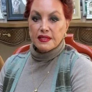  Sonia Infante